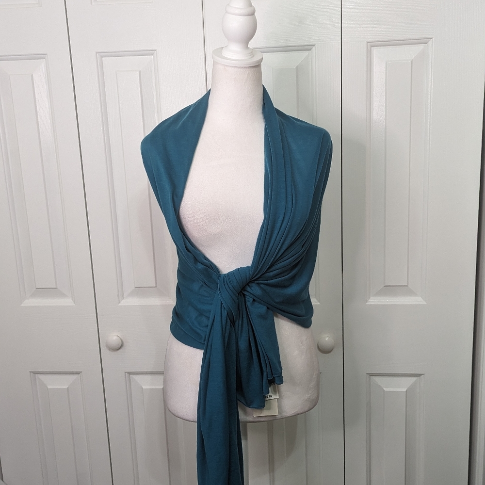 Jenni Scarf - Picture 6 of 8